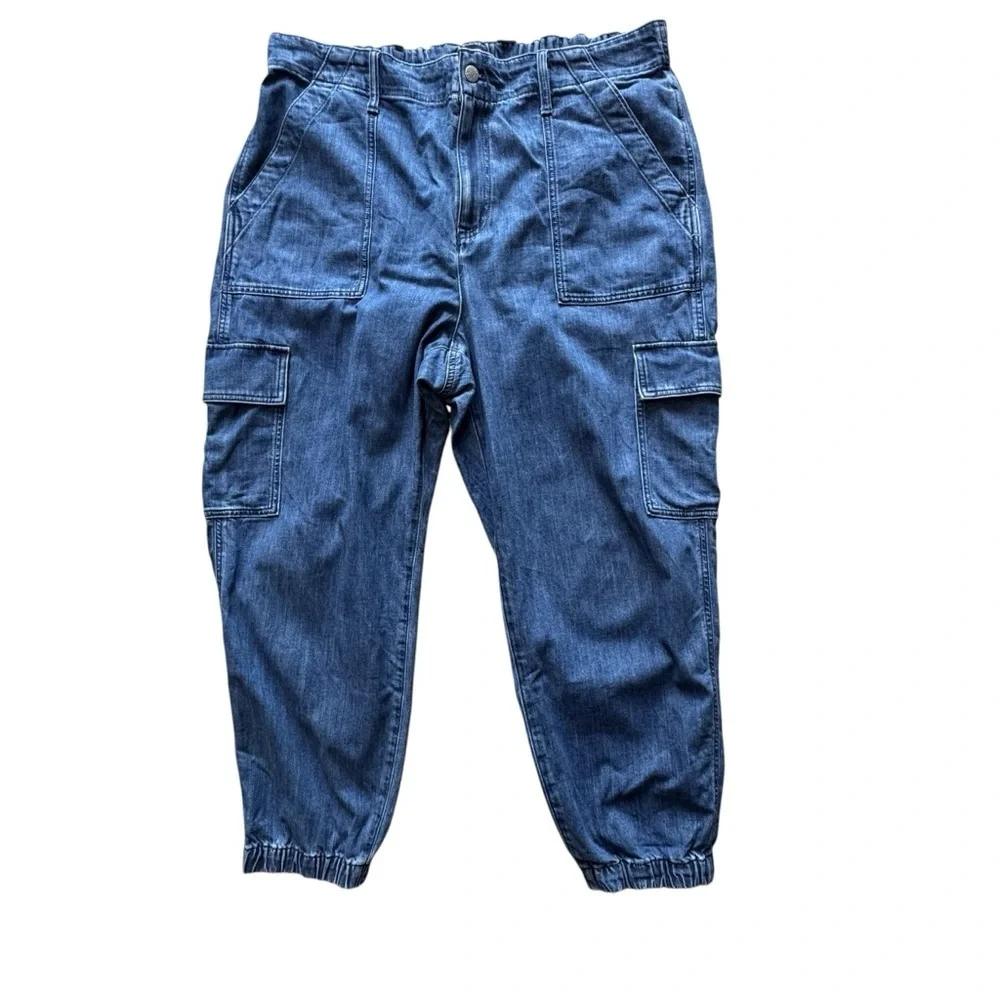 J.Crew Women’s Lightweight Drapey Cargo Jogger Jean Pants Size 35 Mid Wash Denim